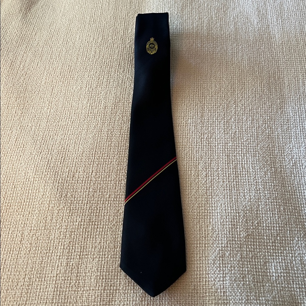 VTG AUSTRALIAN Tee-Dee Dark Navy Blue Tie Red Gold Stripe Official Emblem‎ - Picture 2 of 7